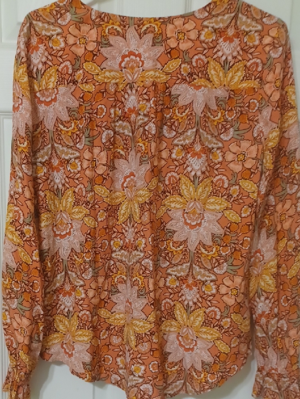 LOFT Sz M, (Runs Big) Salmon & Green, Floral Button-Front Long Ruffle Sleeve Top - Picture 7 of 10
